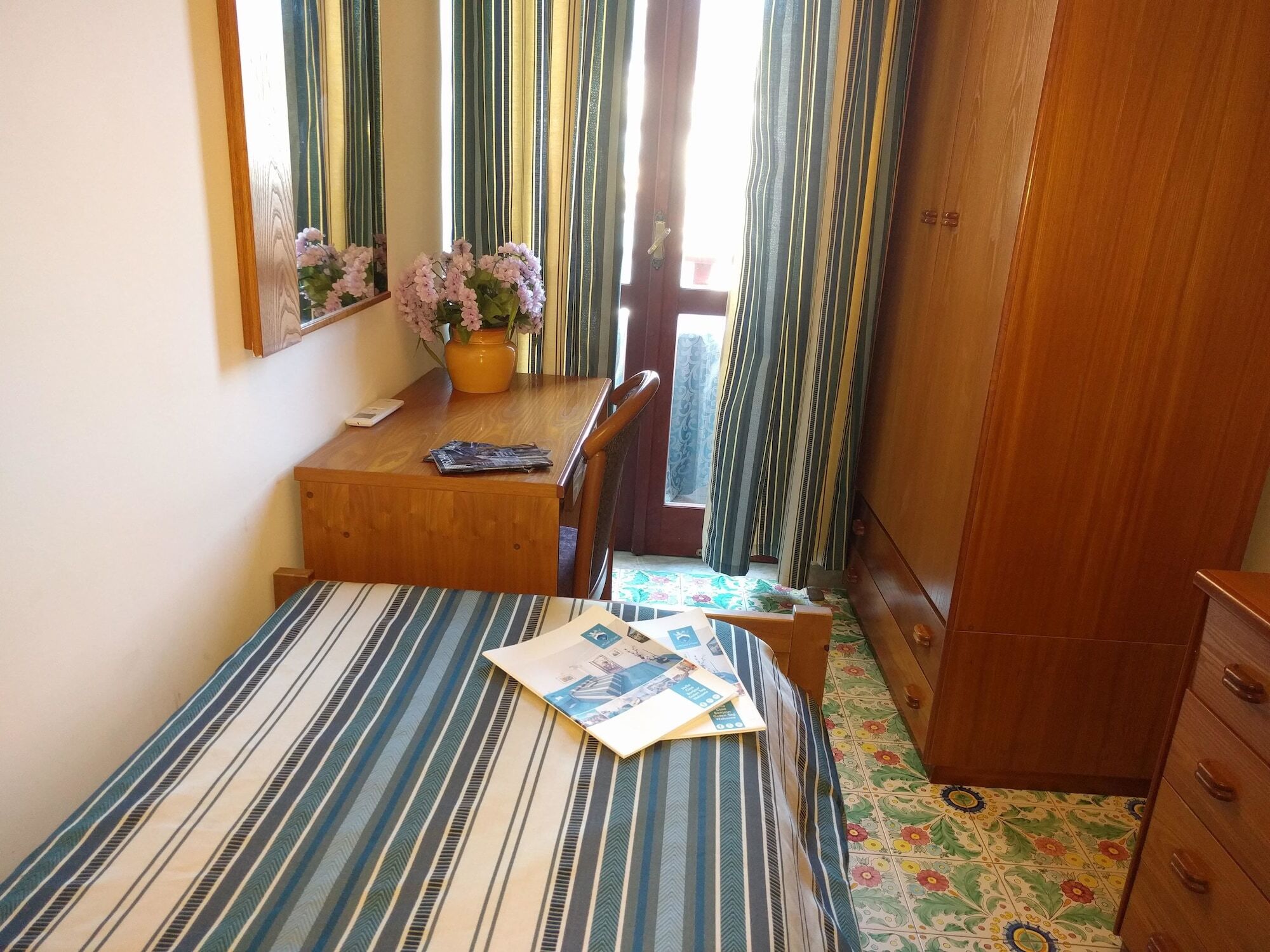 Hotel Conte - S. Angelo Bay Serrara Fontana Ngoại thất bức ảnh
